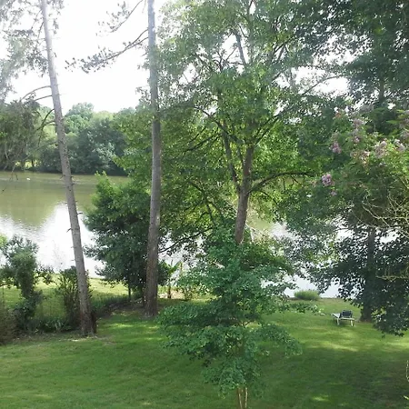 Le Logis De Bed & Breakfast 3*